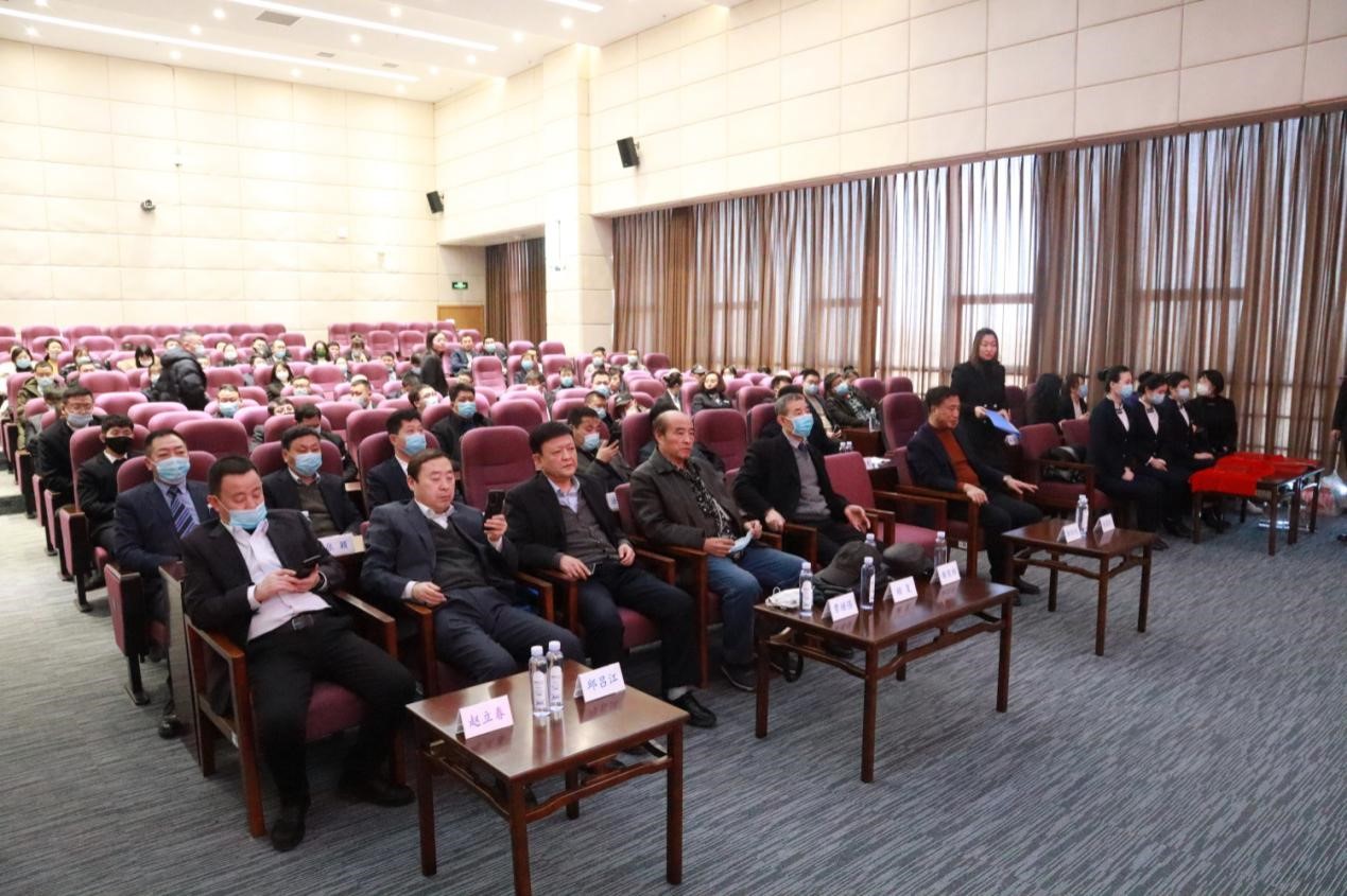 正業(yè)地產(chǎn)事業(yè)部丨乘風(fēng)破浪 夢(mèng)想同行  2020年度表彰大會(huì)圓滿(mǎn)成功！(圖1)