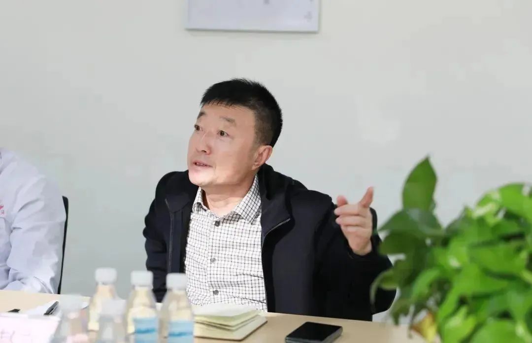 龍港區(qū)人大、區(qū)政府領(lǐng)導(dǎo)一行視察調(diào)研龍港國際醫(yī)療健康產(chǎn)業(yè)園(圖14)
